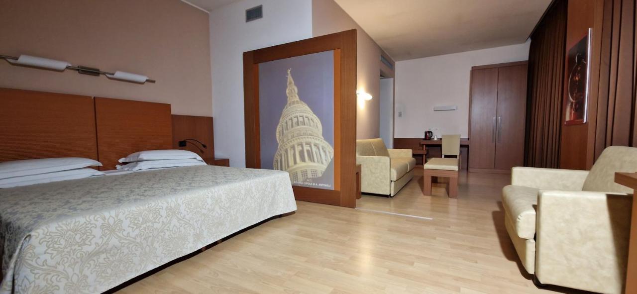 Bella Italia Palace Hotel Novara Exteriér fotografie