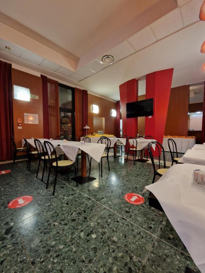 Bella Italia Palace Hotel Novara Exteriér fotografie