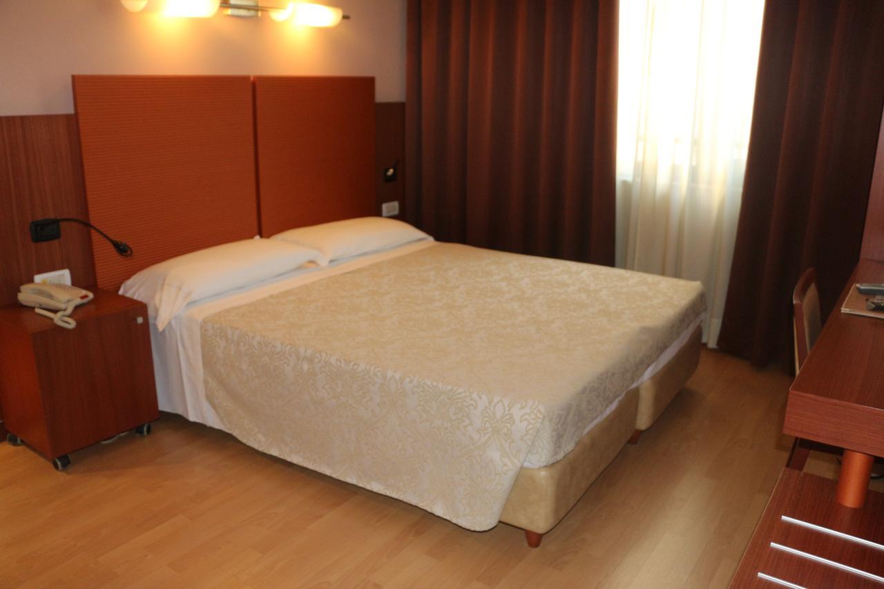 Bella Italia Palace Hotel Novara Exteriér fotografie